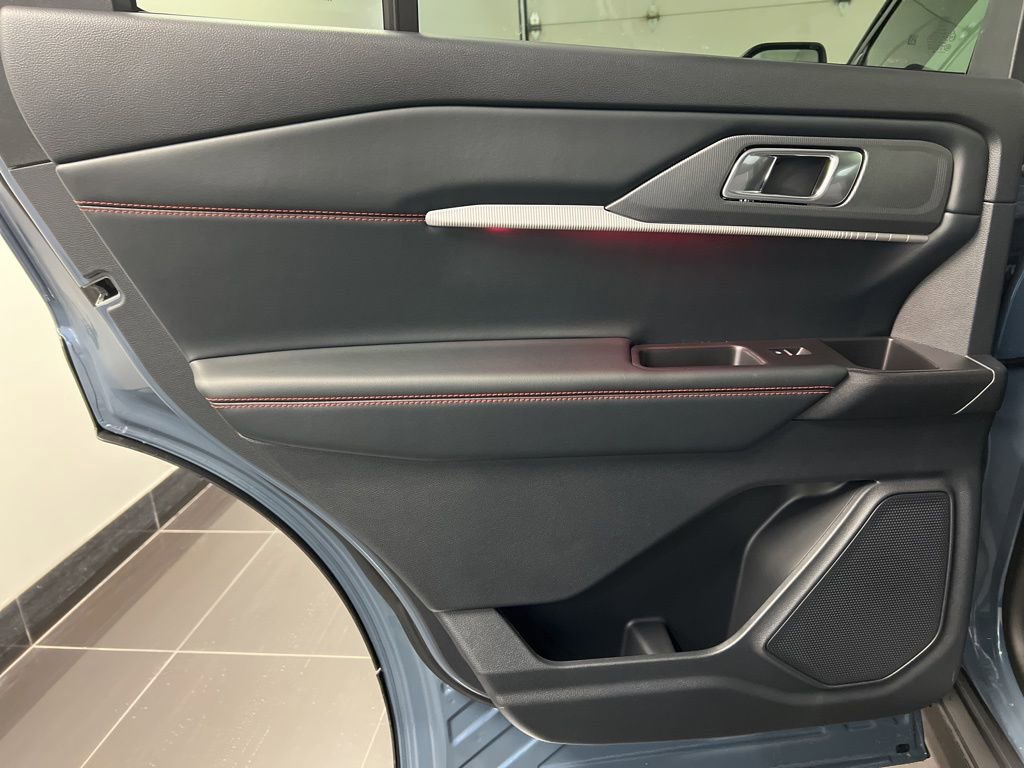 New 2026 Ford Explorer ST-Line image 34