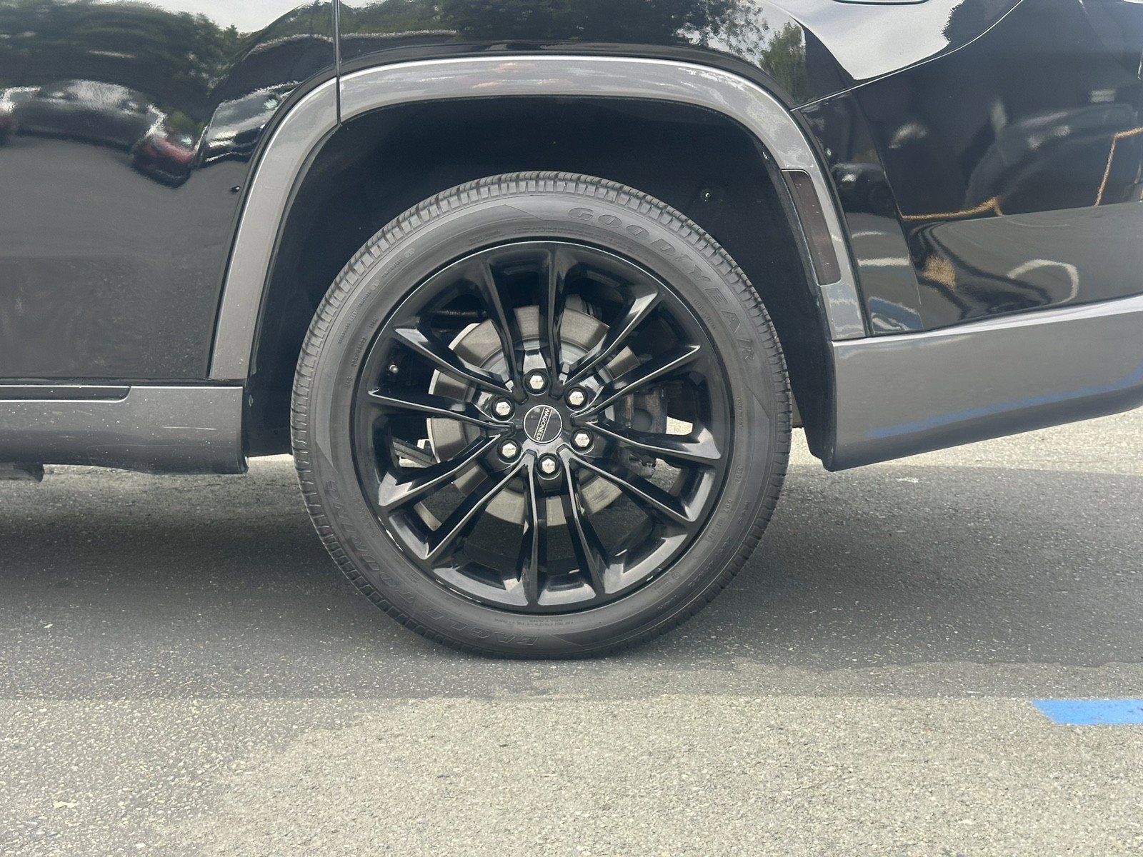 Used 2022 Jeep Wagoneer Series III w/ Premium Group I image 13