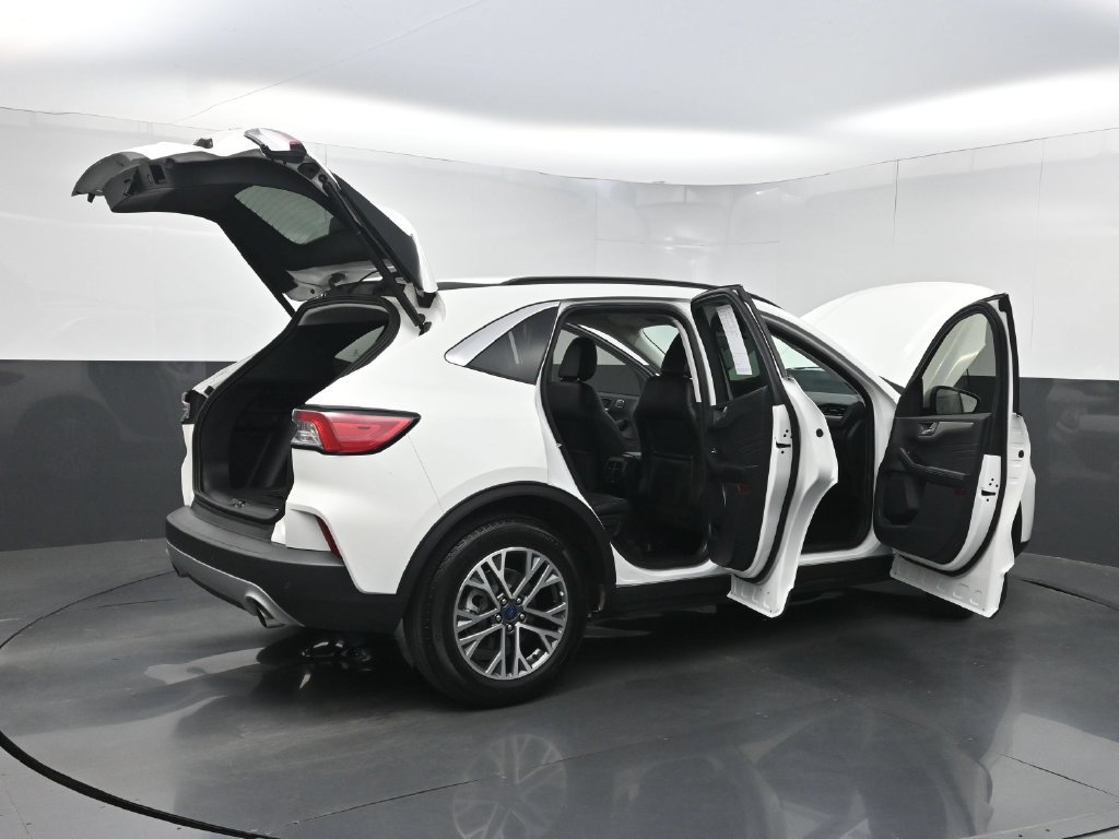 Used 2022 Ford Escape SEL w/ Technology Package FWD image 39