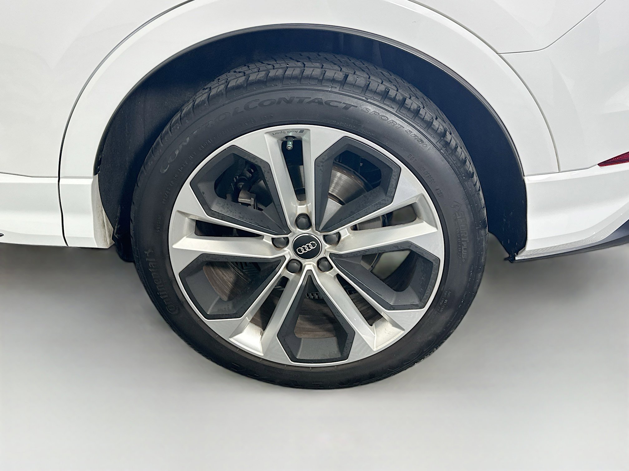 Used 2020 Audi Q3 2.0T Premium Plus w/ Premium Plus Package image 11