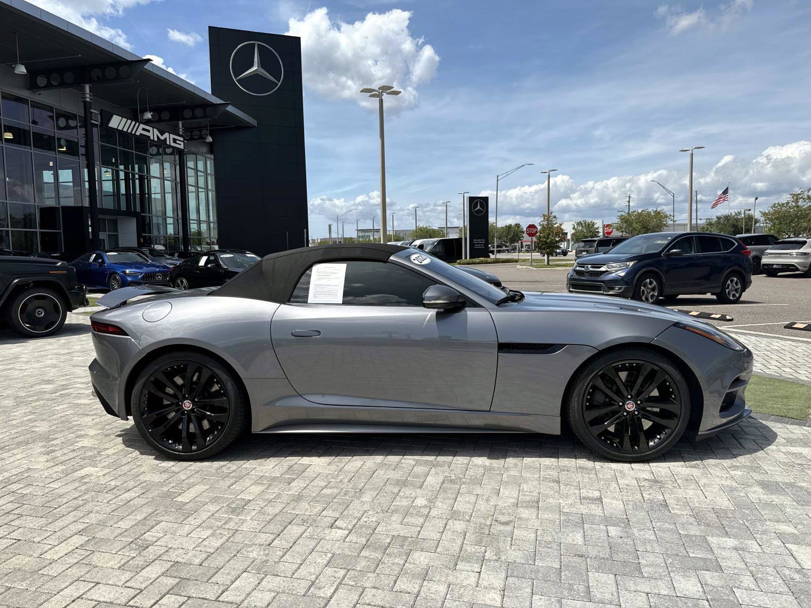 Used 2020 Jaguar F-TYPE R AWD/4WD image 12