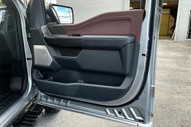 Used 2021 Ford F150 Lariat w/ Equipment Group 502A High image 19