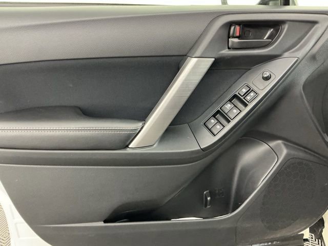 Used 2016 Subaru Forester 2.5i Premium AWD/4WD image 7