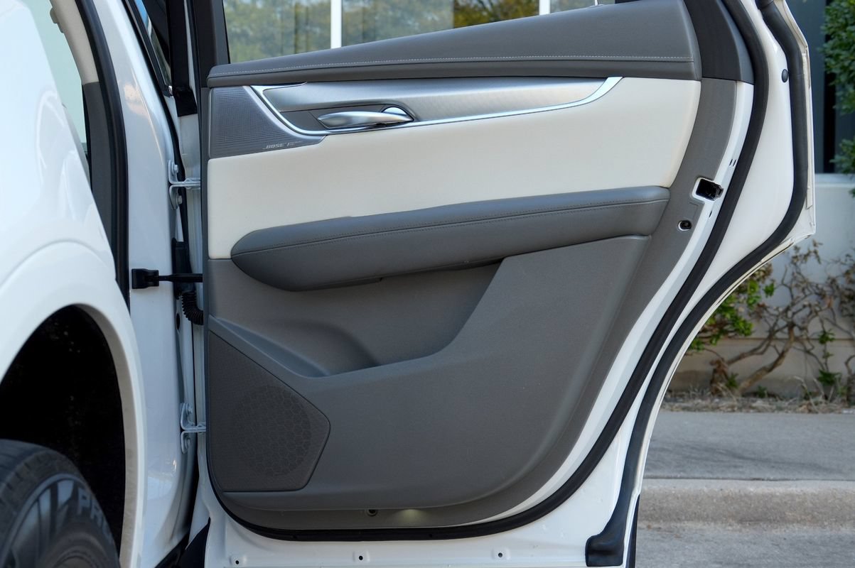 Used 2021 Cadillac XT5 Premium Luxury w/ LPO, Floor Liner Package FWD image 41
