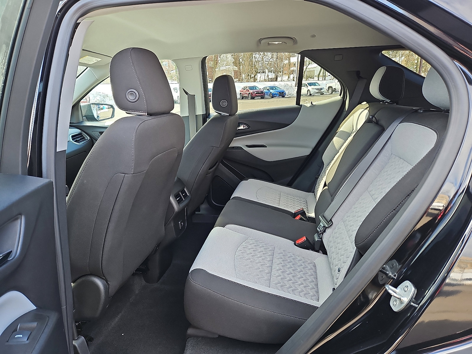 Used 2023 Chevrolet Equinox LS w/ LS Convenience Package image 10