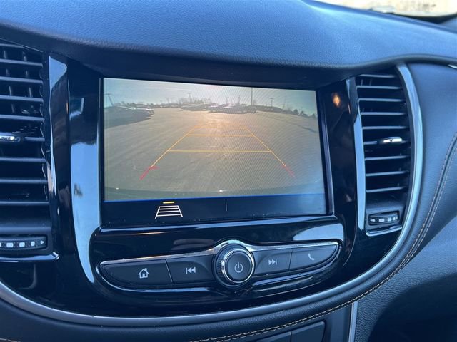 Used 2021 Chevrolet Trax LT w/ LT Convenience Package image 26