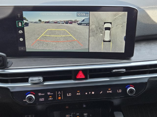 Used 2024 Kia Sorento SX AWD/4WD image 17