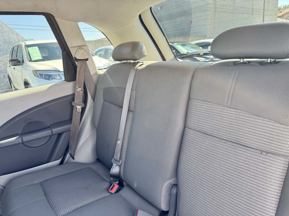 Used 2008 Chrysler PT Cruiser Touring FWD image 32