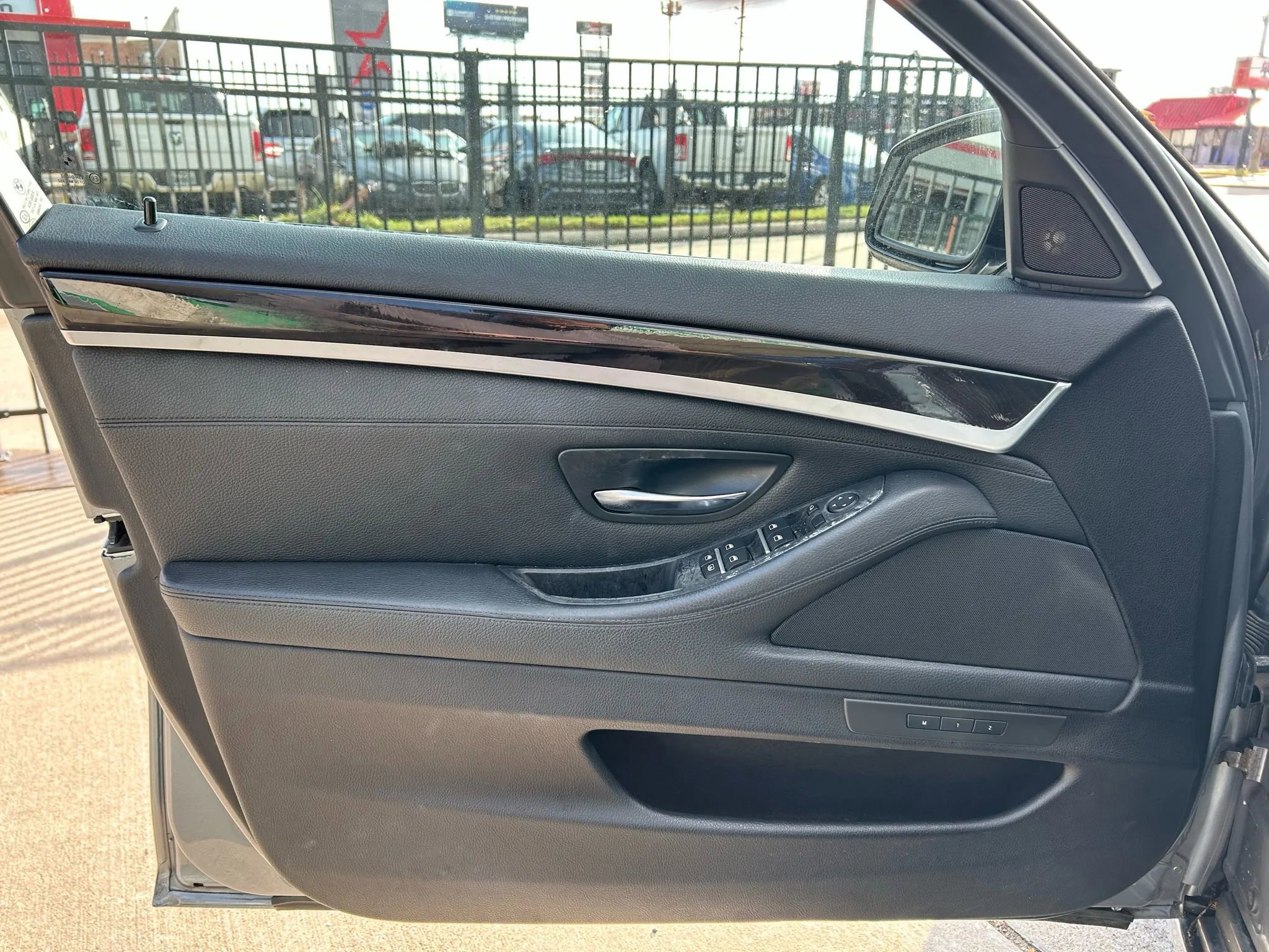 Used 2011 BMW 535i Sedan image 12