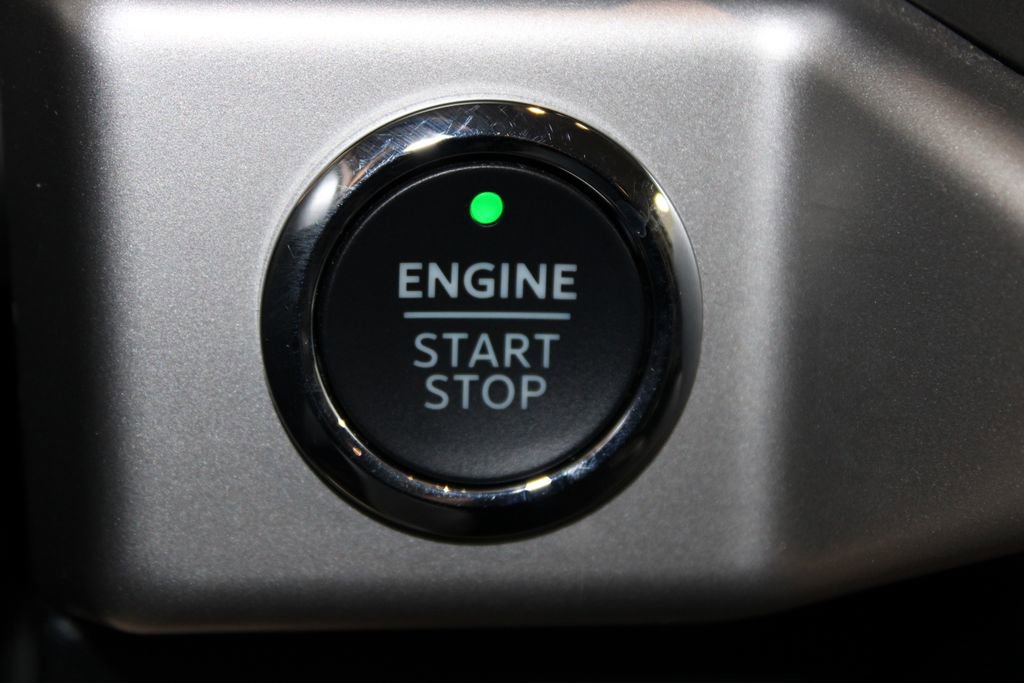 Used 2024 Ford Expedition Max XLT image 45