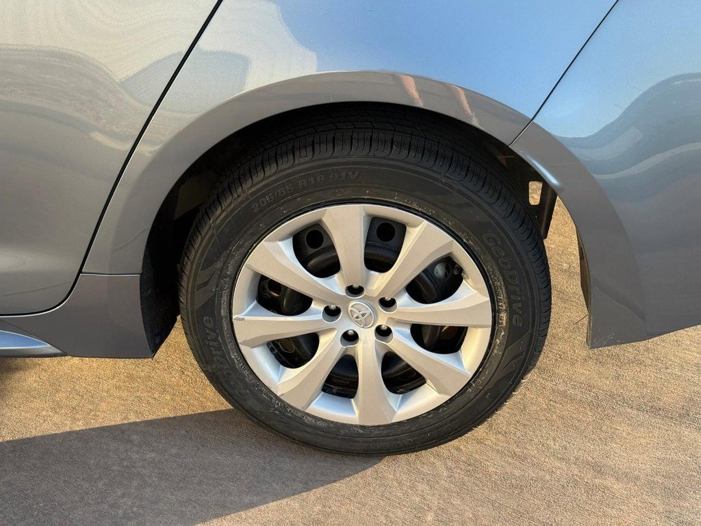 Certified 2024 Toyota Corolla LE image 8