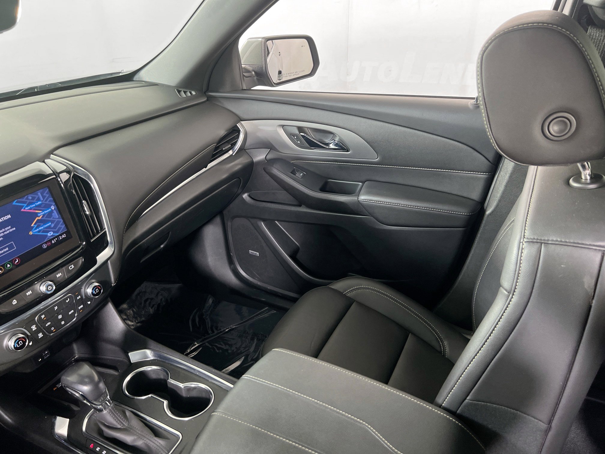 Used 2022 Chevrolet Traverse LT w/ LT Premium Package image 24