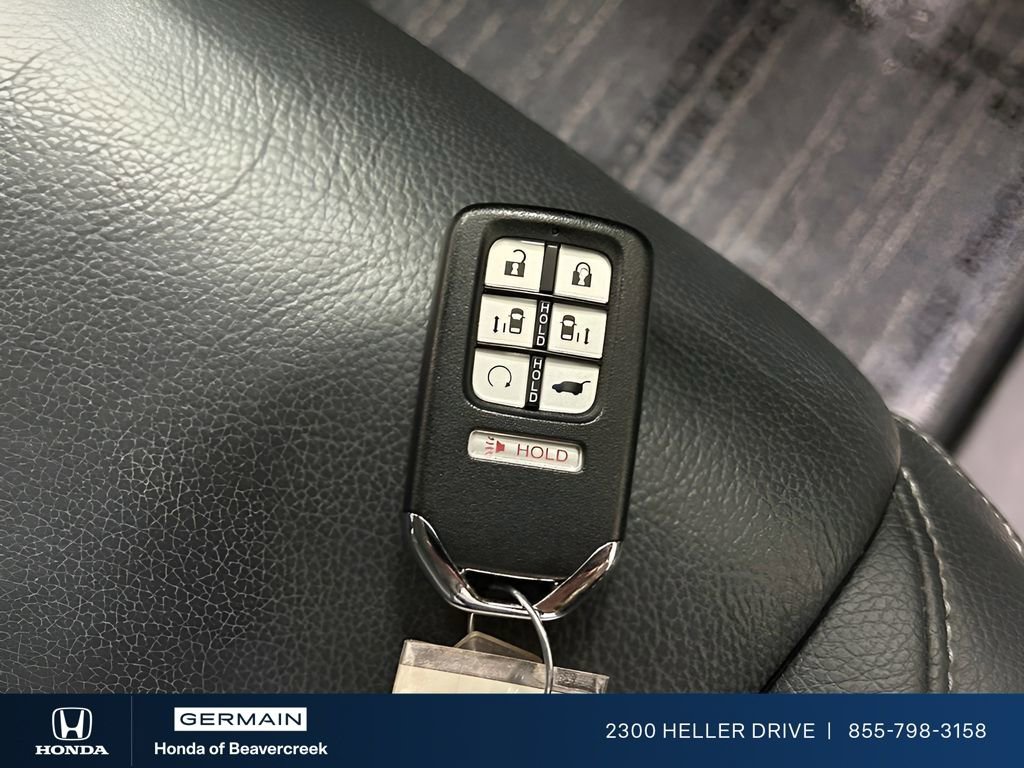 Used 2023 Honda Odyssey Touring image 14