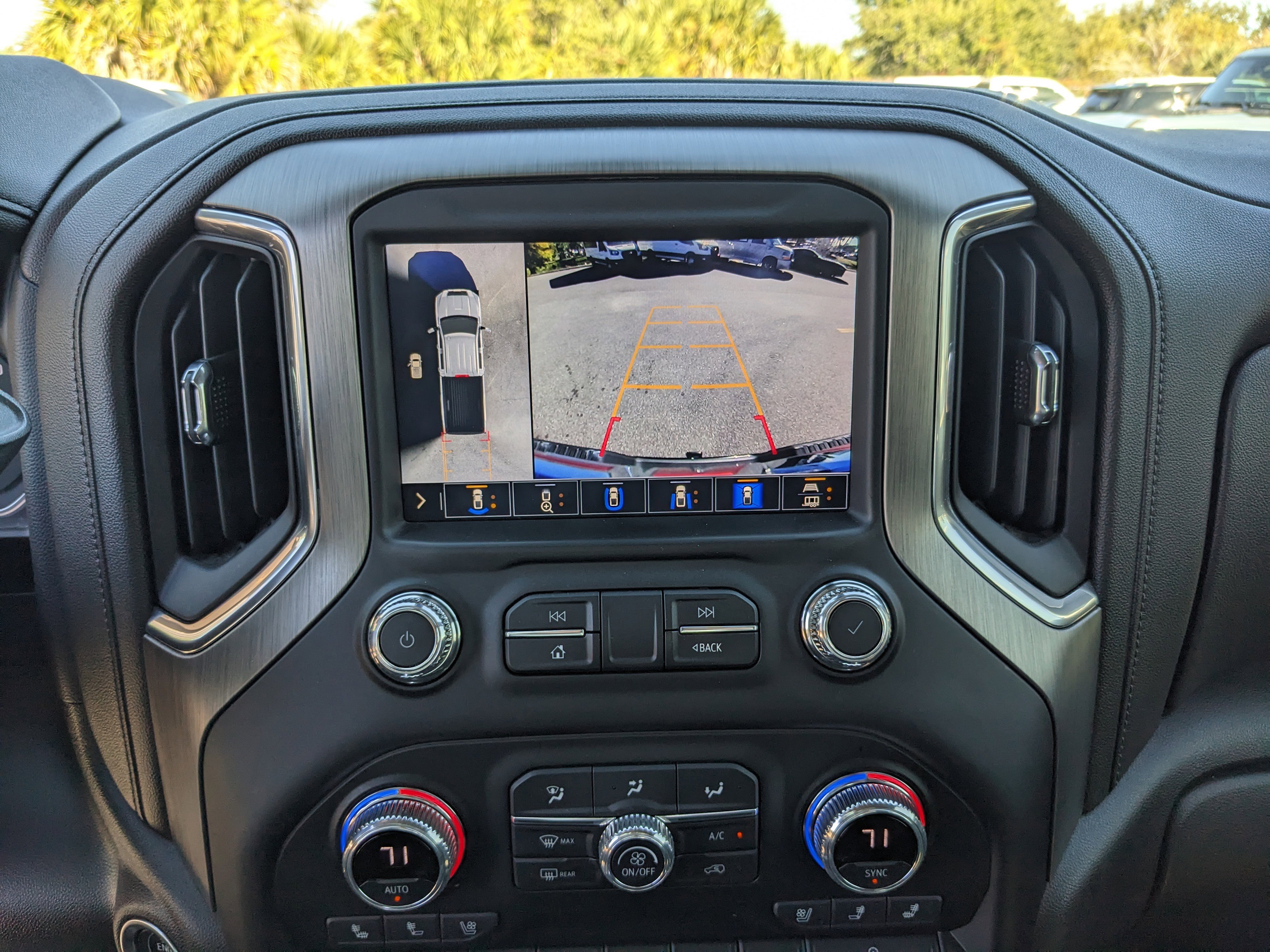 Used 2022 GMC Sierra 2500 Denali w/ Denali Ultimate Package image 27