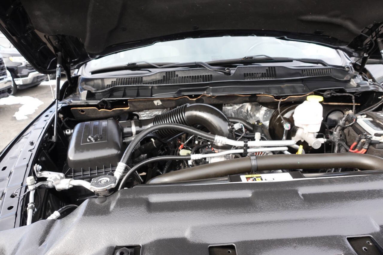 Used 2022 RAM 1500 Classic SLT w/ Electronics Convenience Group image 55