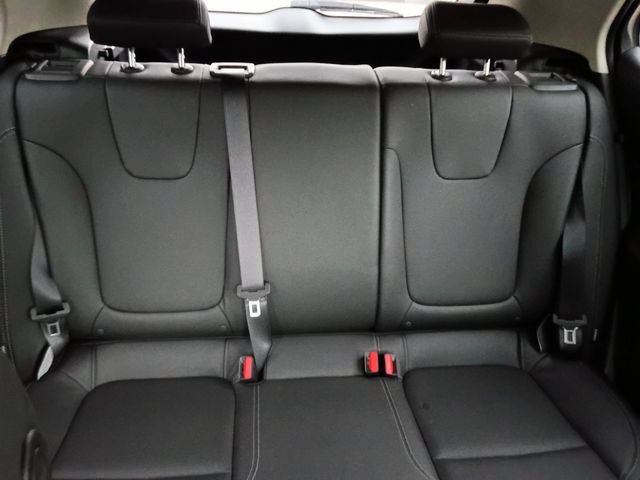Used 2024 Buick Encore GX Sport Touring FWD image 5