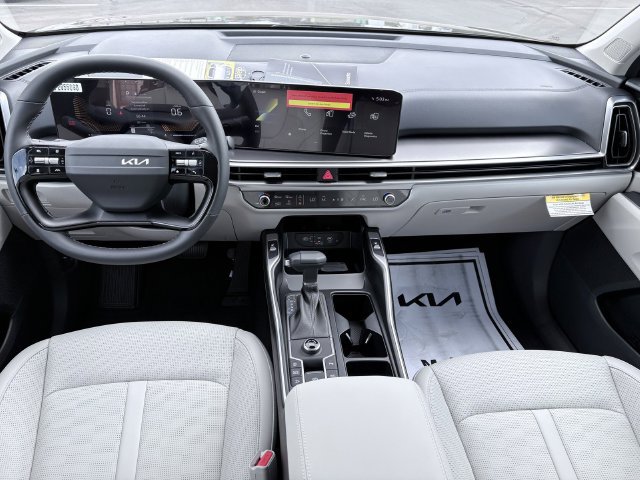 New 2026 Kia Sorento S FWD image 7