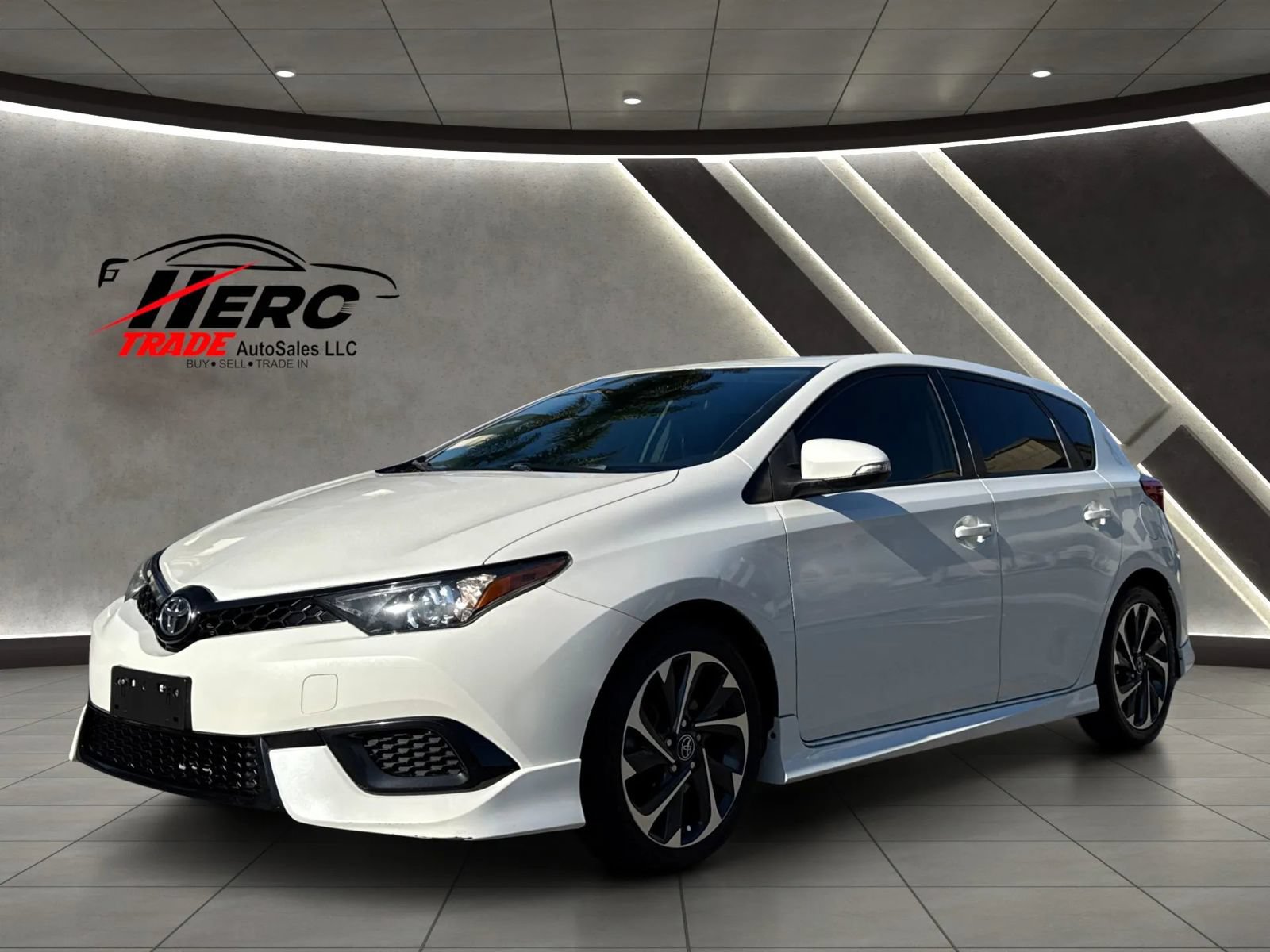 Used 2017 Toyota Corolla iM w/ Carpet Mat Package FWD image 58
