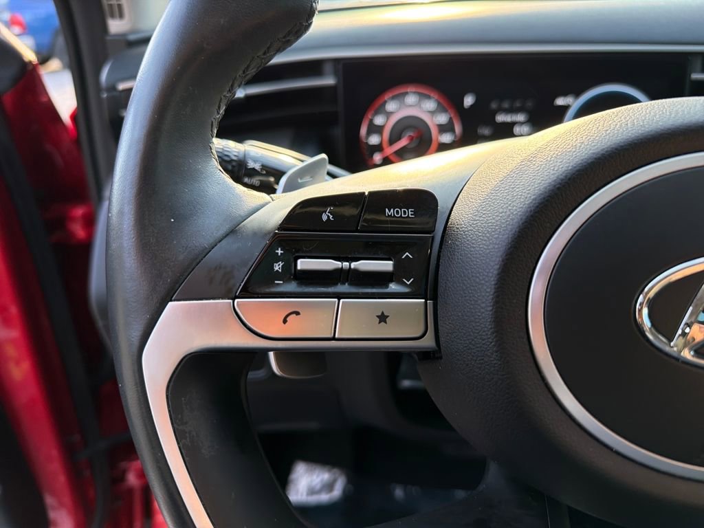 Used 2022 Hyundai Tucson Limited image 23