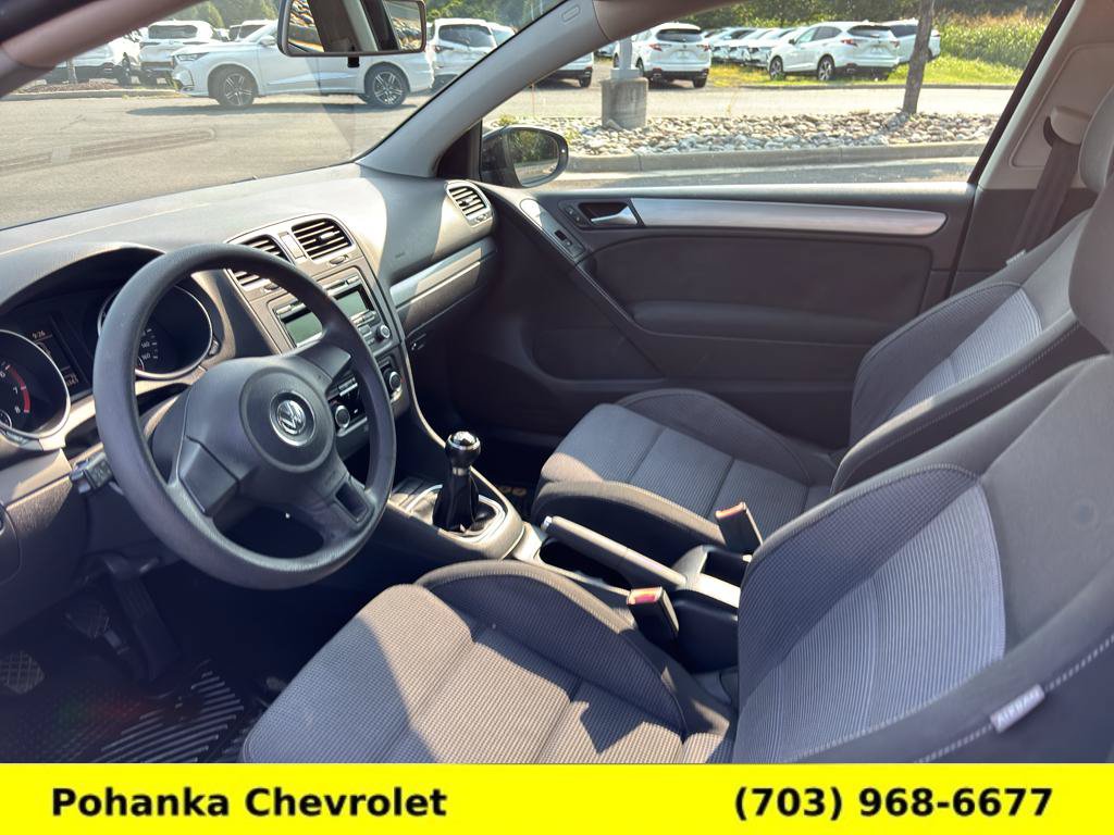 Used 2012 Volkswagen Golf 2-Door FWD image 18