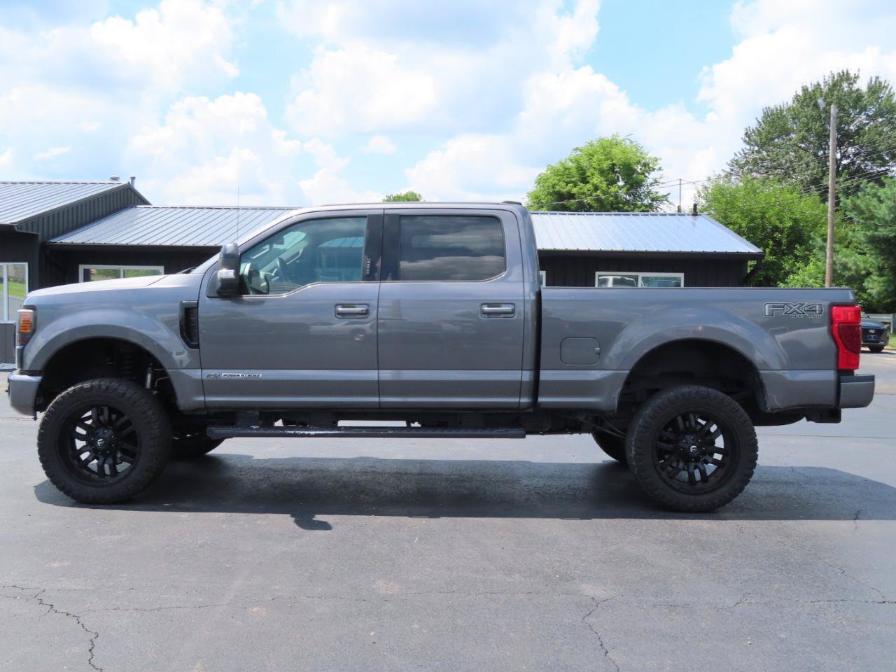 Used 2021 Ford F250 Lariat AWD/4WD image 3