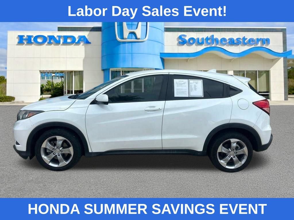 Used 2017 Honda HR-V LX image 5