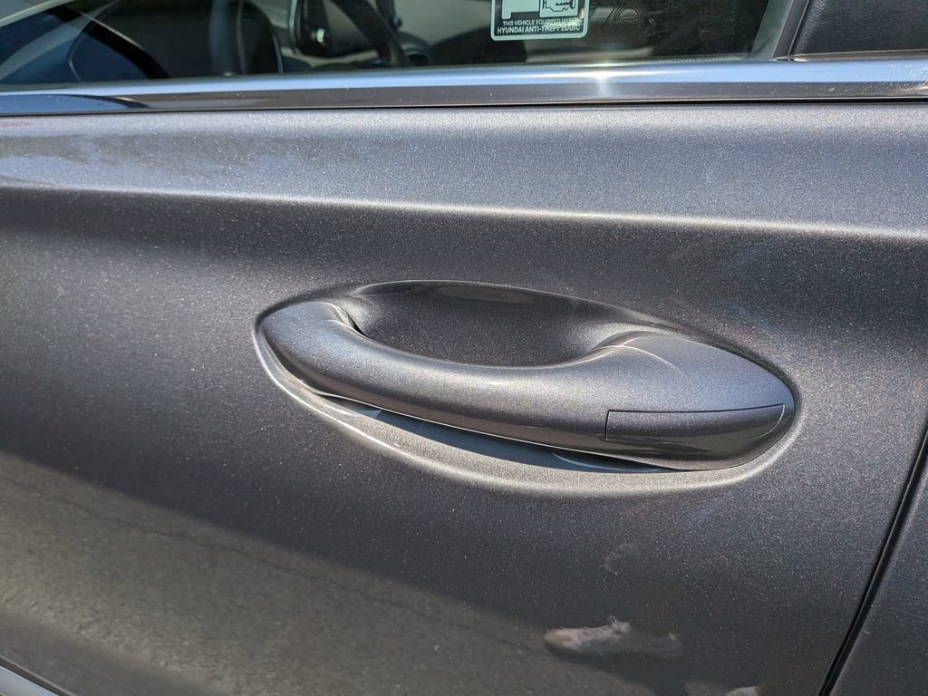 Used 2019 Hyundai Santa Fe SE AWD/4WD image 37
