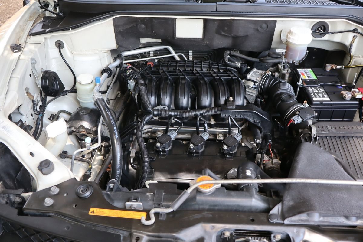 Used 2008 Mitsubishi Endeavor LS AWD/4WD image 35