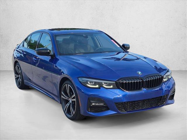 Used 2022 BMW 330i xDrive Sedan w/ M Sport Package AWD/4WD image 3