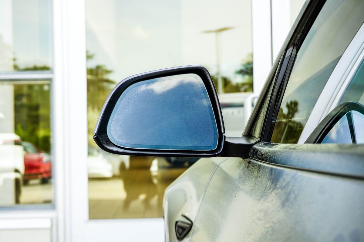 Used 2021 Tesla Model 3 Performance image 14