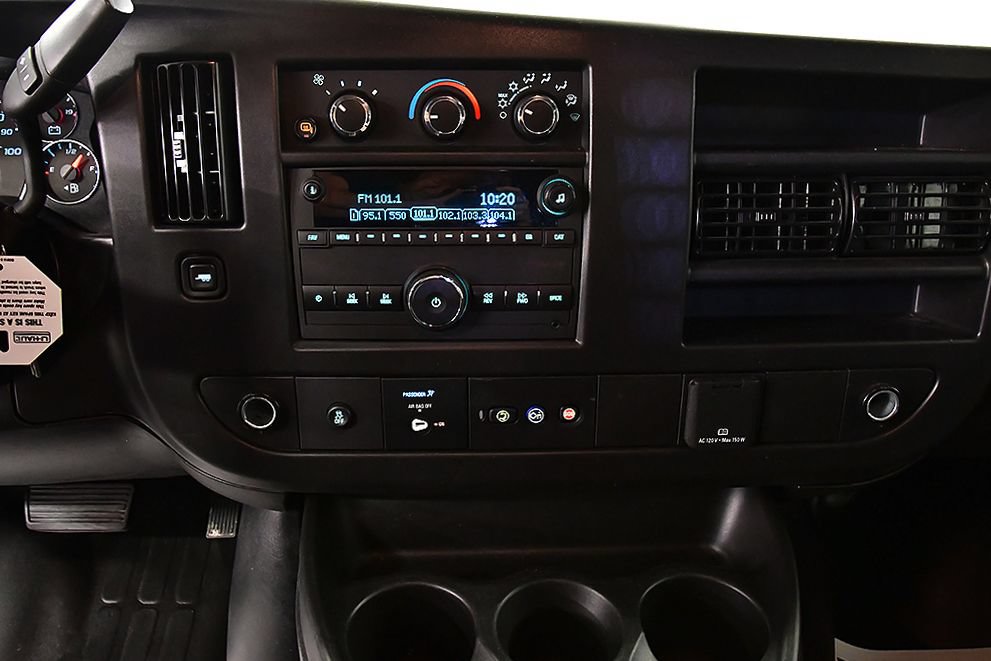 Used 2025 GMC Savana 2500 w/ Driver Convenience Package RWD image 20