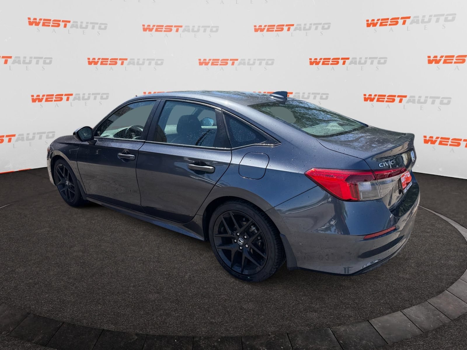 Used 2022 Honda Civic Sport image 3
