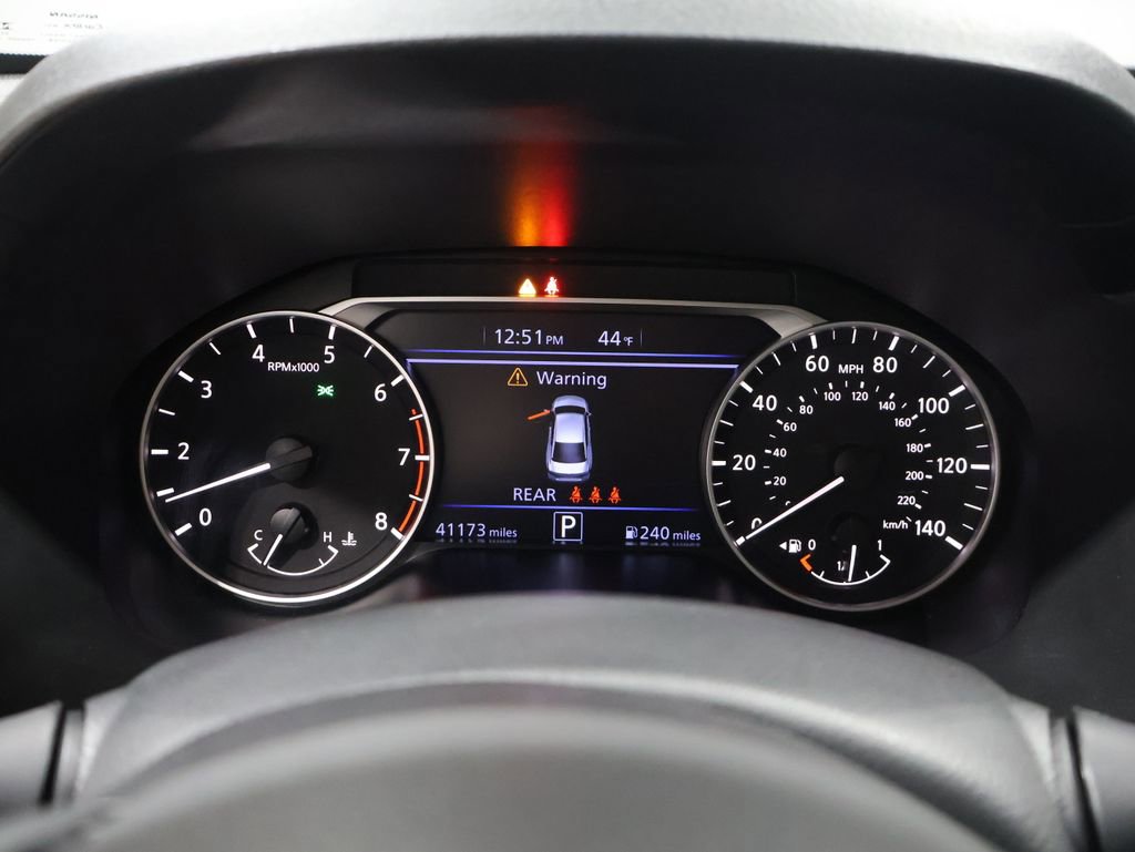 Used 2024 Nissan Altima 2.5 SV image 39