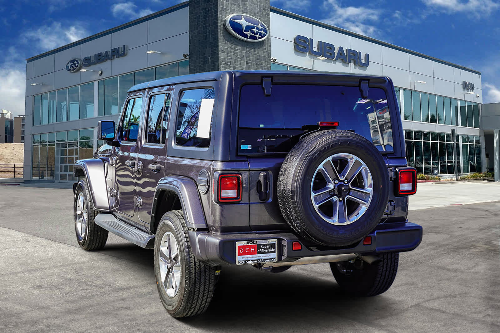 Used 2022 Jeep Wrangler Unlimited Sahara image 6