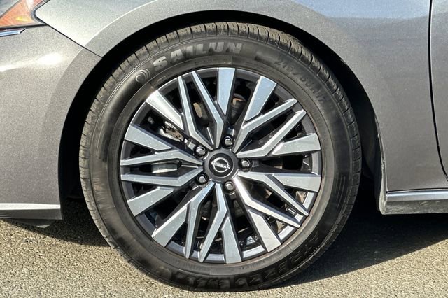 Used 2023 Nissan Altima 2.5 SV image 29