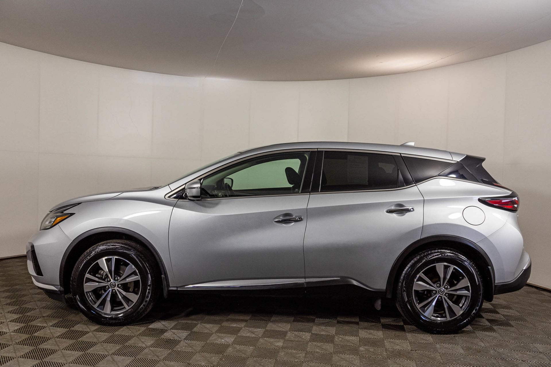 Used 2019 Nissan Murano S AWD/4WD image 17