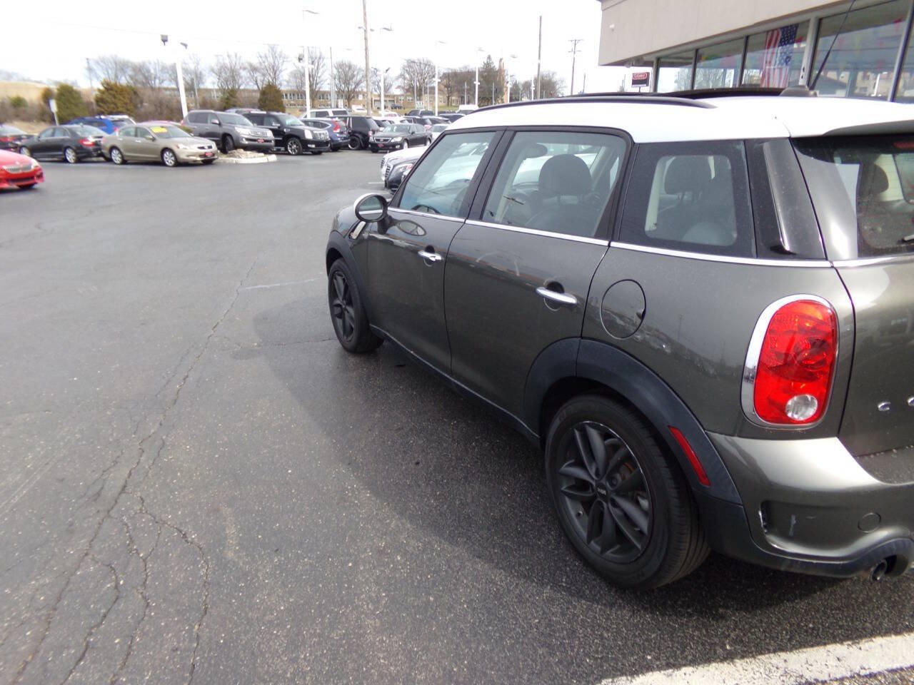 Used 2014 MINI Cooper Countryman S w/ Premium Package FWD image 32