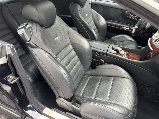 Used 2010 Mercedes-Benz CL 63 AMG w/ Distronic Plus Pkg image 38