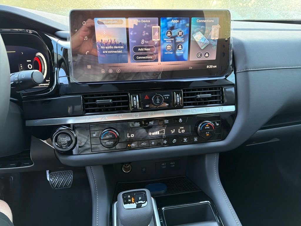 New 2026 Nissan Pathfinder SL image 23