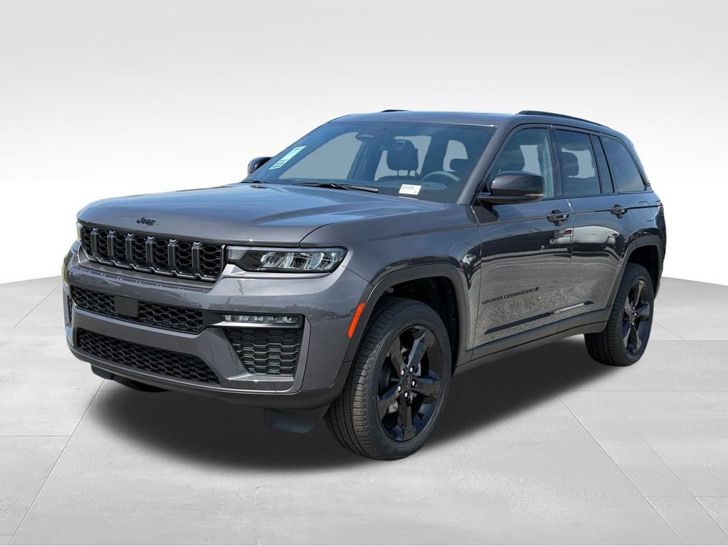 New 2026 Jeep Grand Cherokee Limited w/ Limited Altitude Package RWD 360° Tour