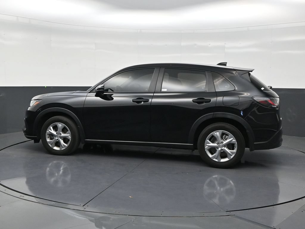 Used 2025 Honda HR-V LX image 2