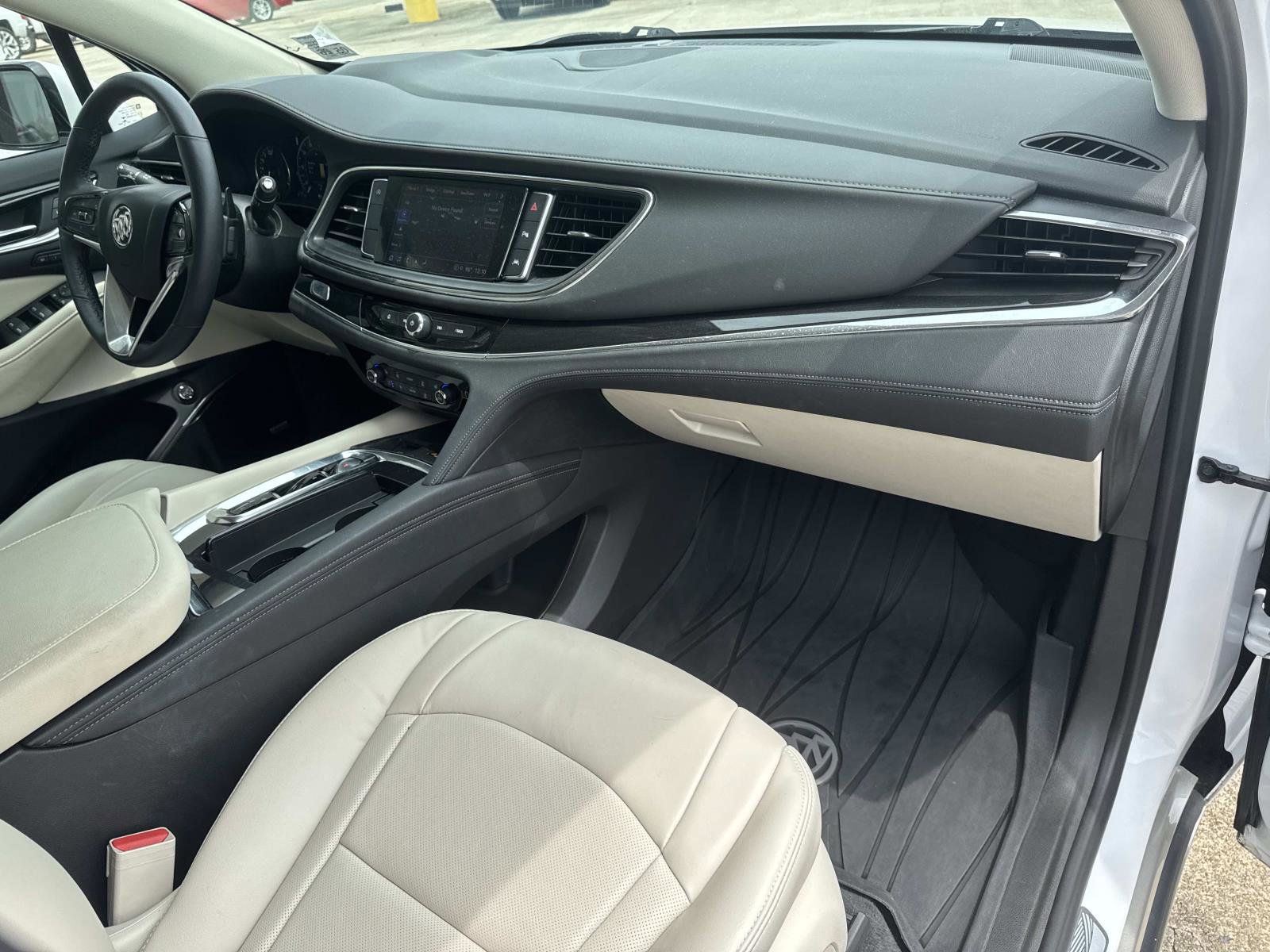 Used 2022 Buick Enclave Premium w/ Surround and Sites Package FWD image 12