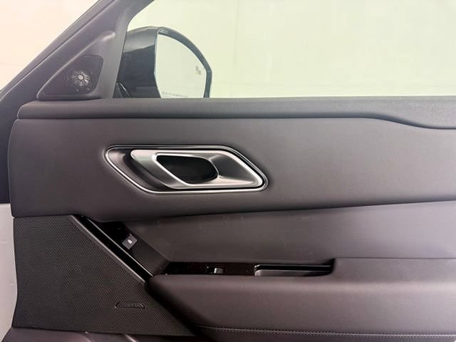 Certified 2026 Land Rover Range Rover Velar S AWD/4WD image 37