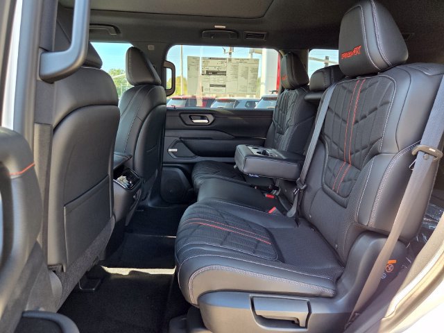 New 2027 Nissan Armada PRO-4X AWD/4WD image 11
