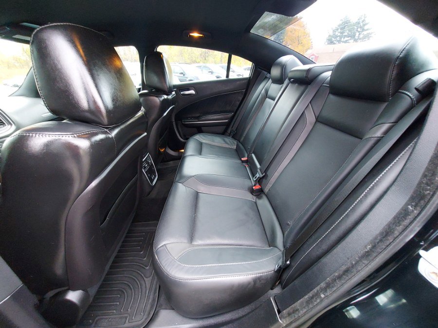 Used 2016 Dodge Charger SXT w/ AWD Plus Group image 11