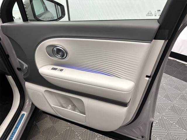 New 2026 Hyundai Ioniq 9 SEL image 15