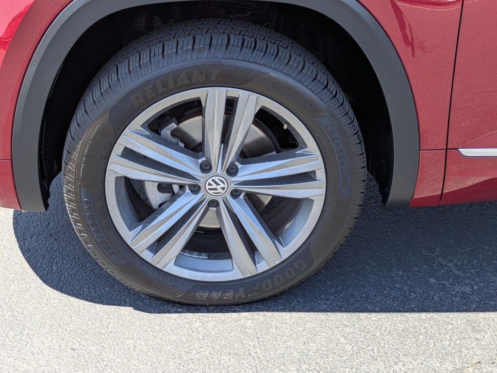 Used 2019 Volkswagen Atlas SE w/ Panoramic Sunroof Package FWD image 10