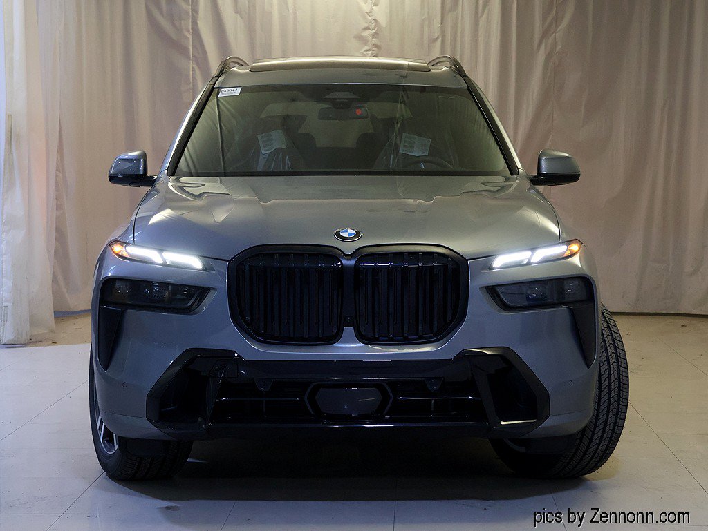 Used 2027 BMW X7 xDrive40i w/ M Sport Package AWD/4WD image 5