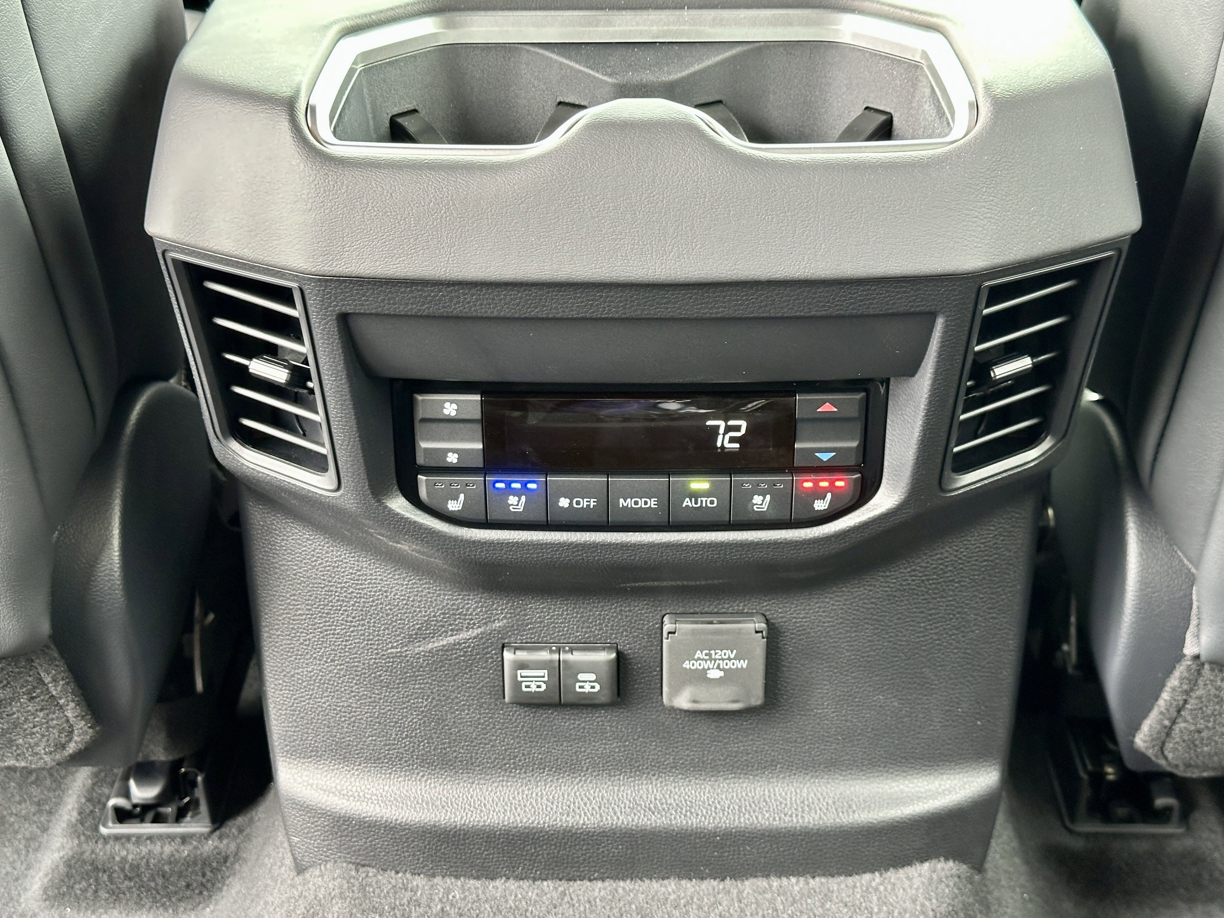 Used 2025 Toyota Sequoia Capstone image 37