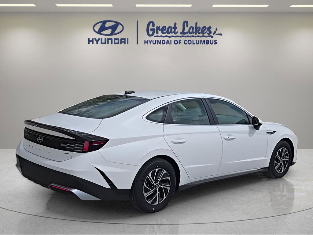 New 2026 Hyundai Sonata Blue FWD image 6